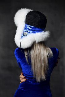 УШАНКА, КОЖА НАТУРАЛЬНАЯ, МЕХ ПЕСЕЦ, ТКАНЬ ПЛАЩЁВАЯ, ЦВЕТ СИНИЙ/БЕЛЫЙ